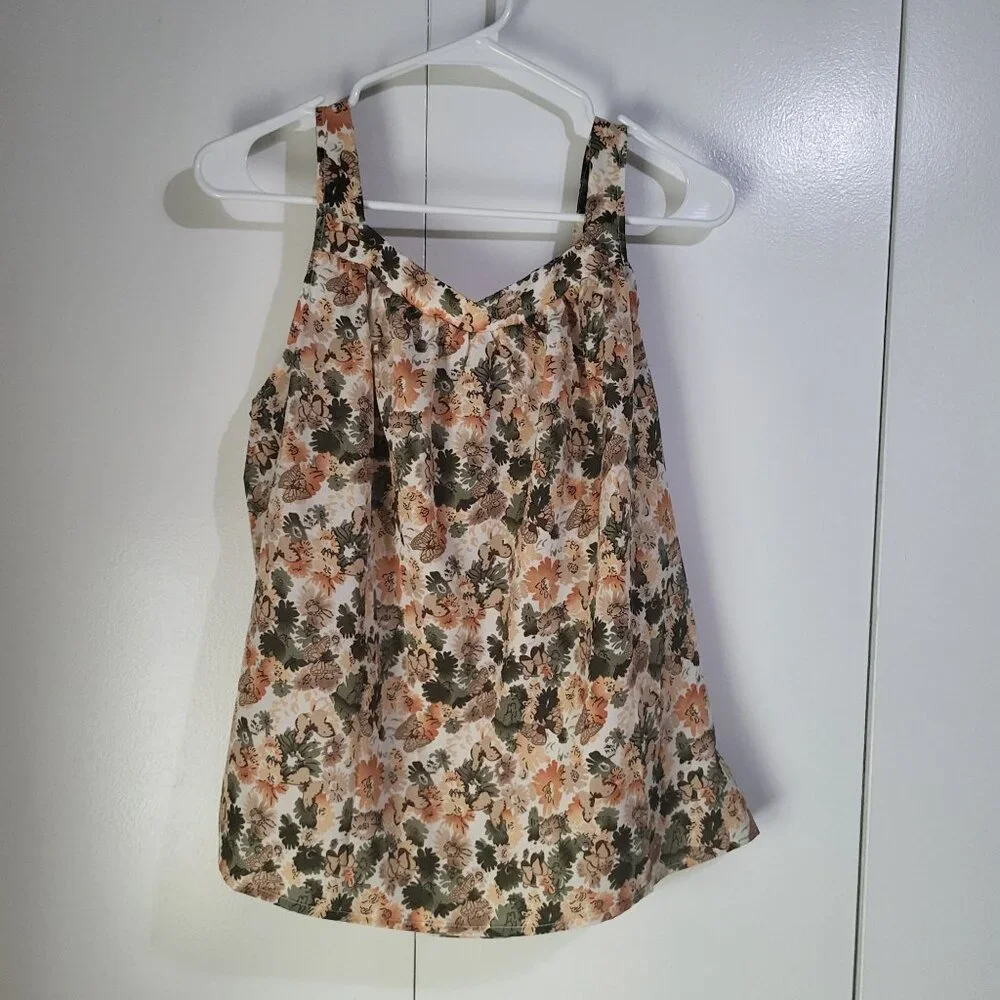 SHEIN Womens Medium Floral Butterfly Print Camisole Tank Top Blouse - Picture 2 of 9